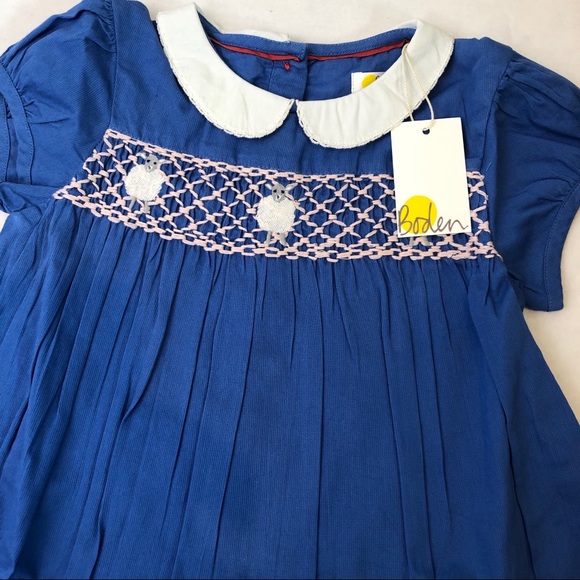 Mini Boden smocked sheep dress - Picture 2 of 3